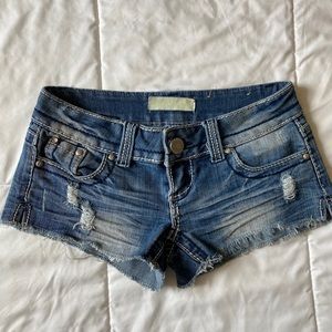 Hipster short shorts